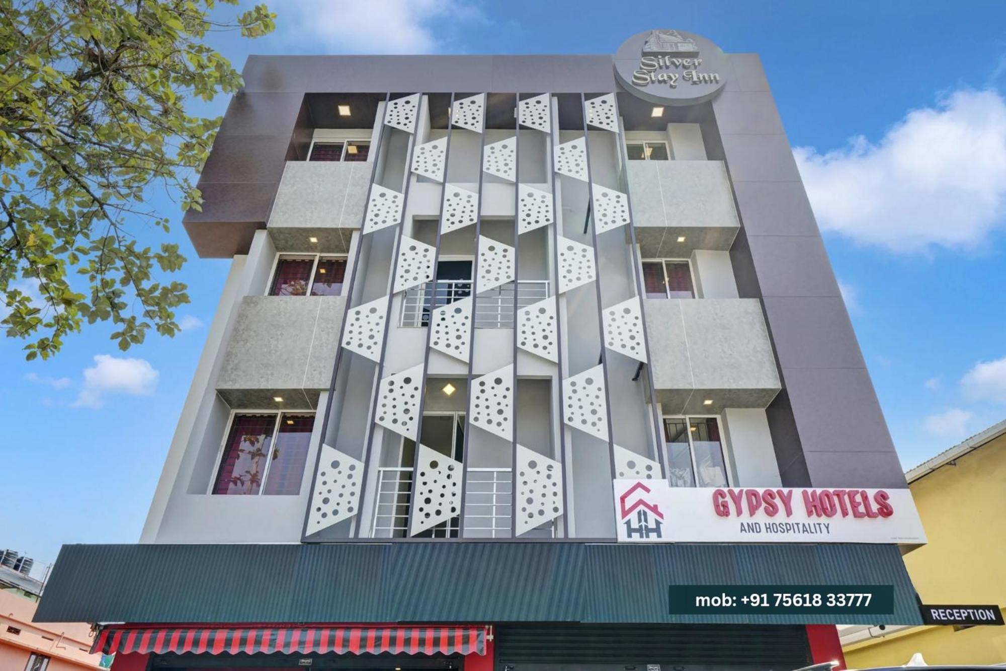 Gypsy Hotel Cusat Kochi Bagian luar foto